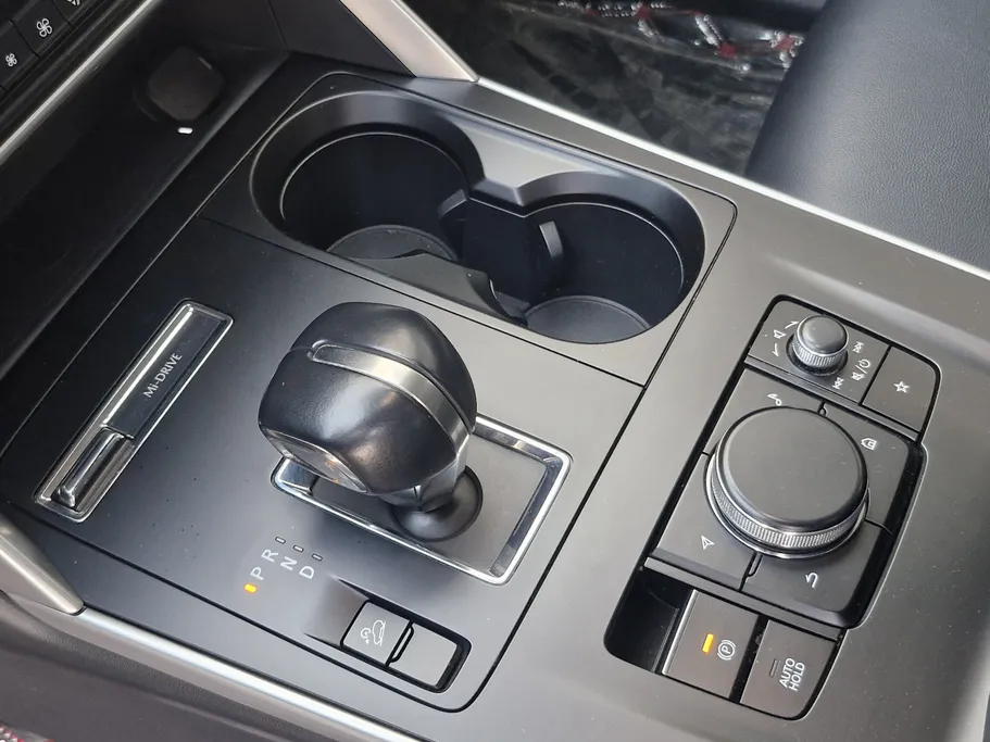 2024 Mazda CX90 Core  