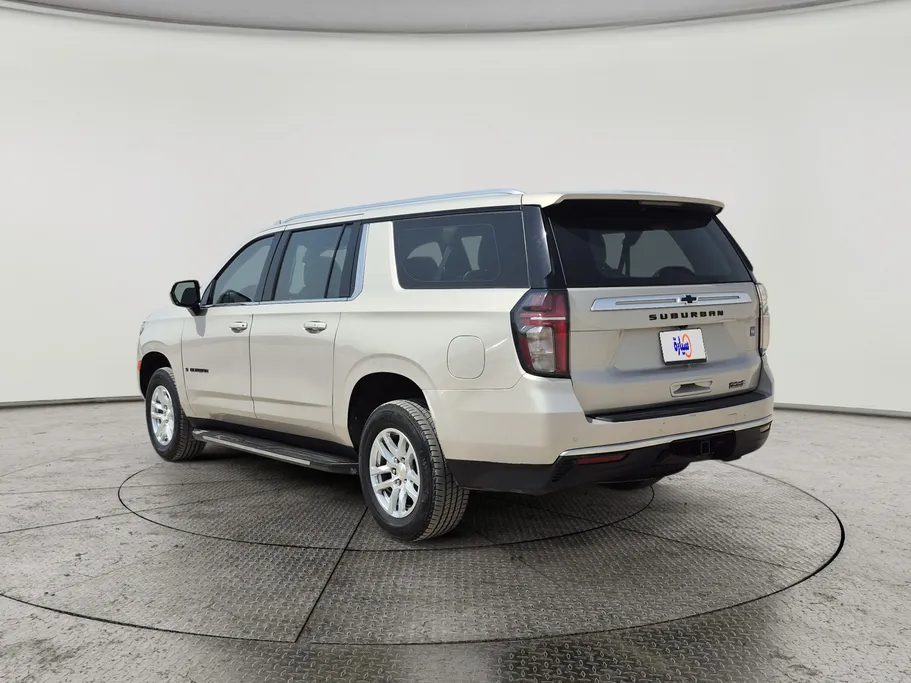 2022 Chevrolet Suburban LS 