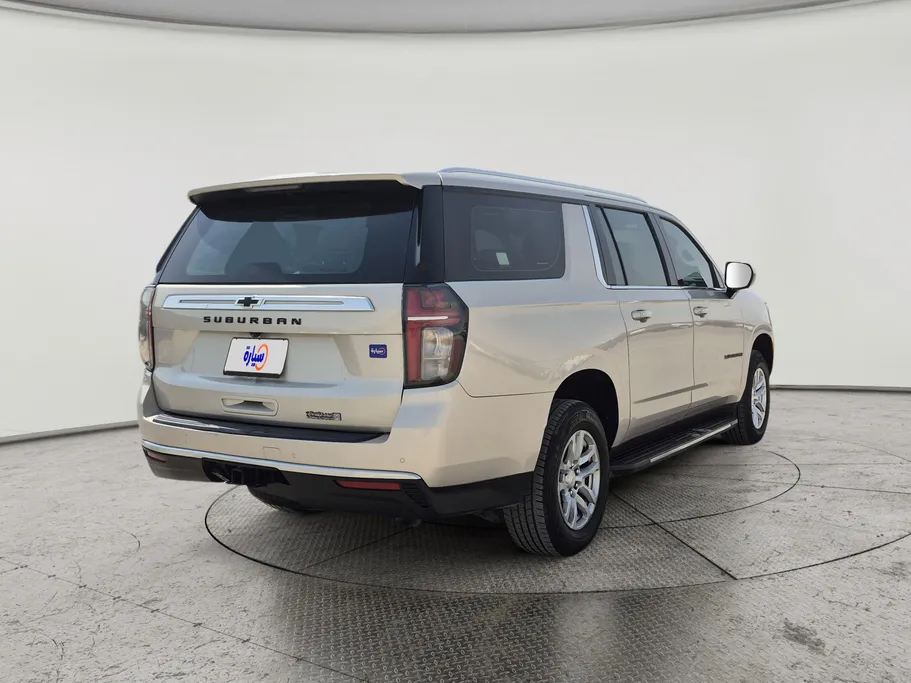 2022 Chevrolet Suburban LS 