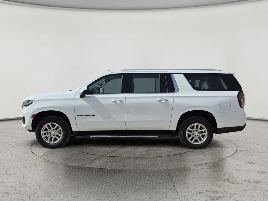 2022 Chevrolet Suburban LS 