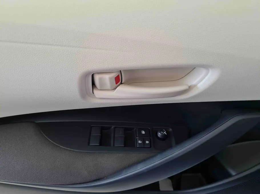 2025 Toyota Corolla XLI Executive Moonroof 