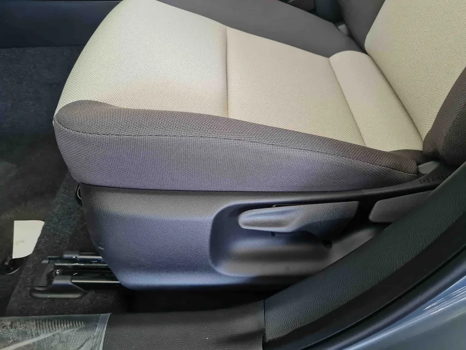 2025 Toyota Corolla XLI Executive Moonroof 