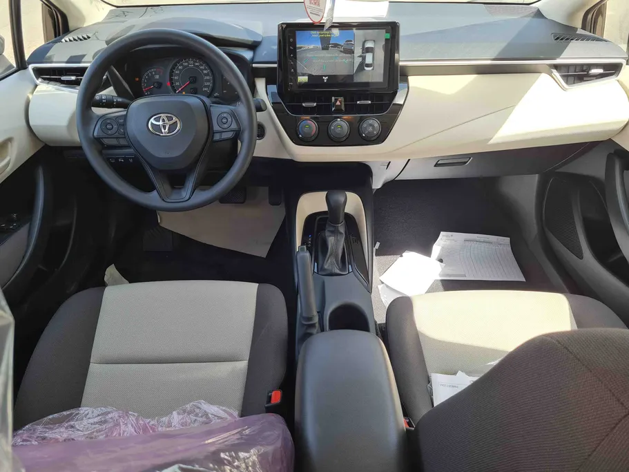 2025 Toyota Corolla XLI Executive Moonroof 