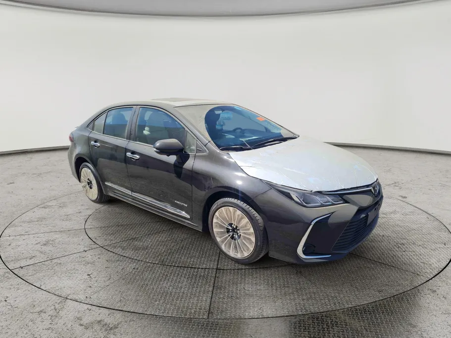 2025 Toyota Corolla XLI Executive Moonroof 