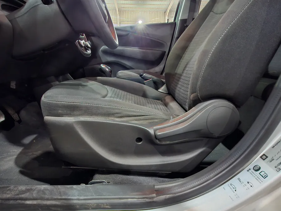 2020 Chevrolet Spark LS 