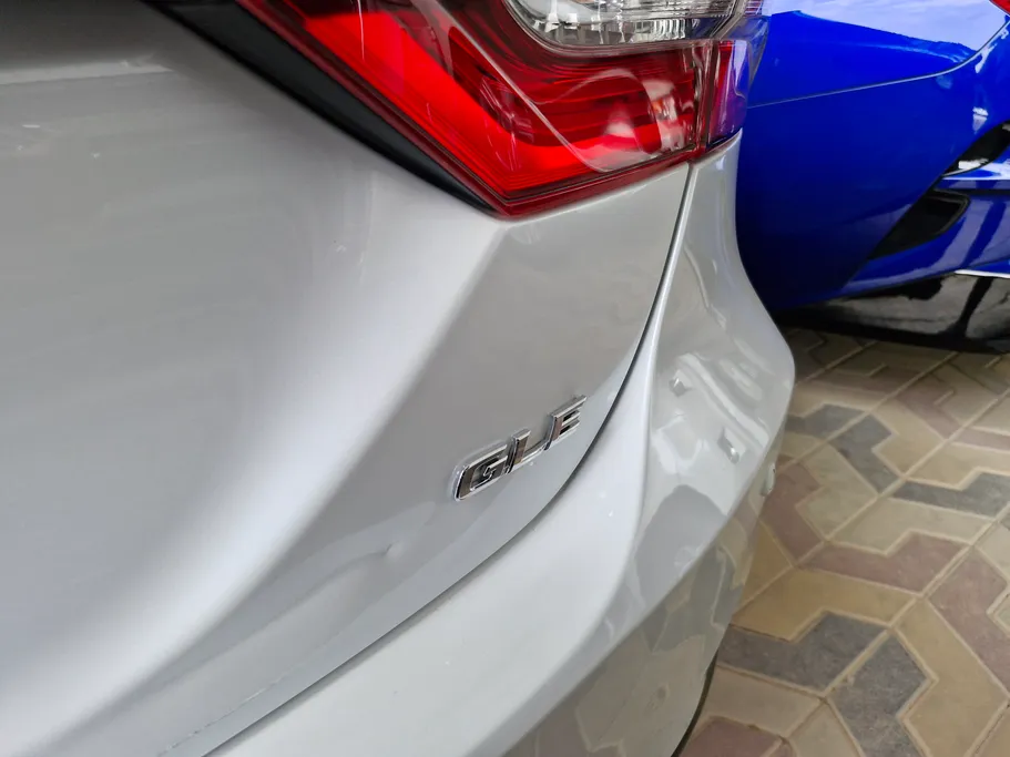 2024 Toyota Camry  GLE 