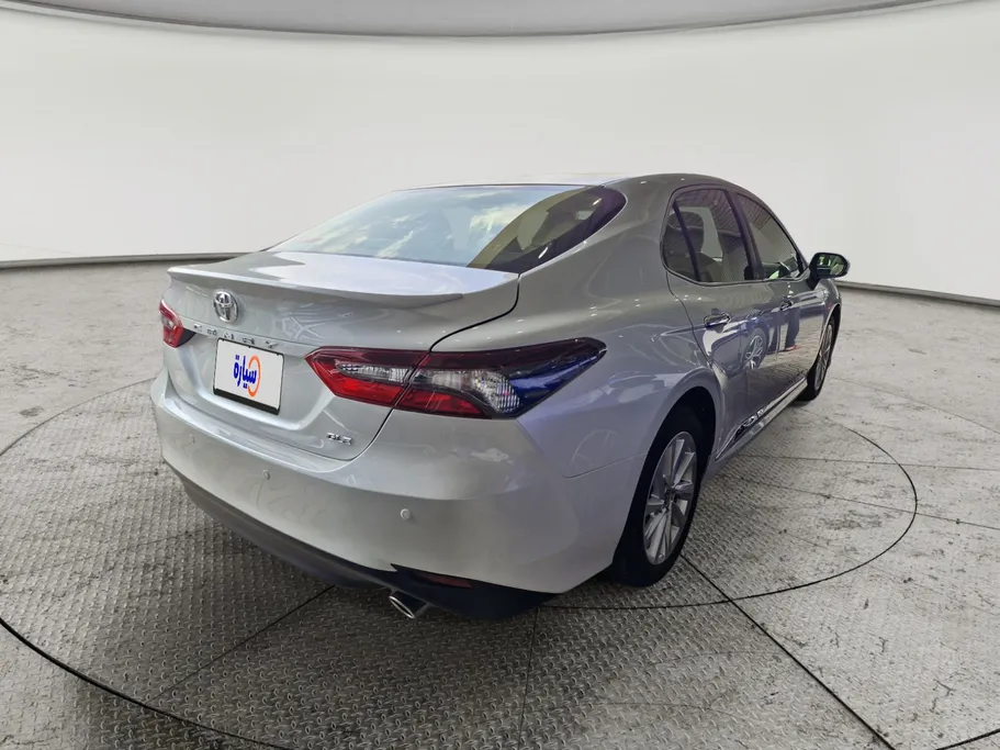 2024 Toyota Camry  GLE 