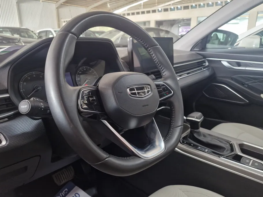 جيلي امجراند GS 2024 