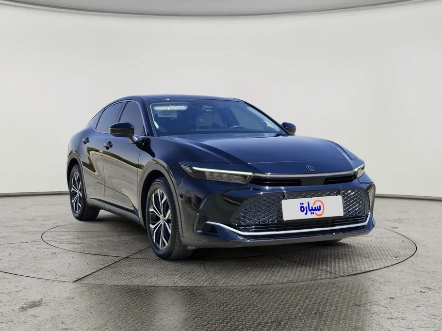 2023 Toyota Crown Premium 