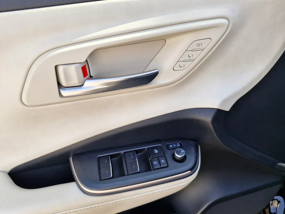 2023 Toyota Crown Premium 
