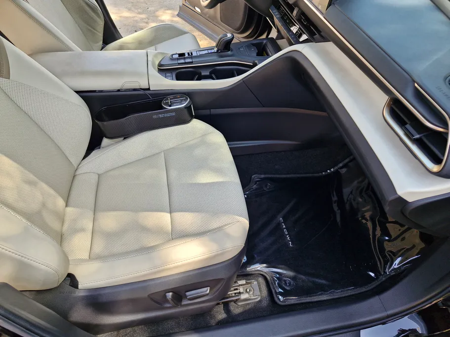 2023 Toyota Crown Premium 