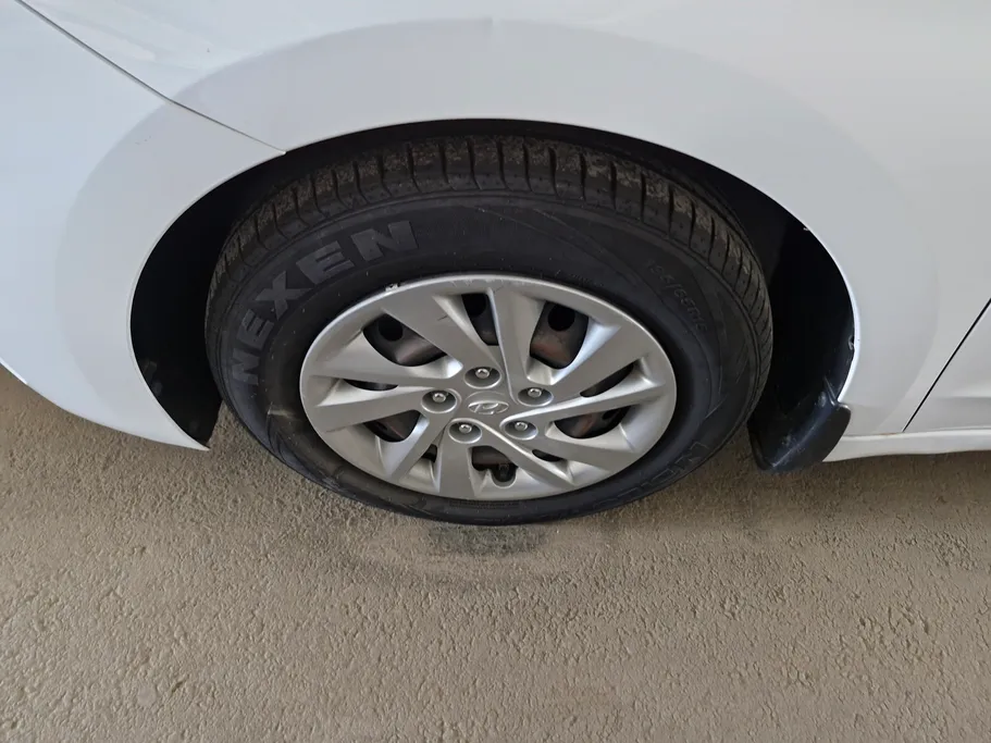 2020 Hyundai Elantra GL 