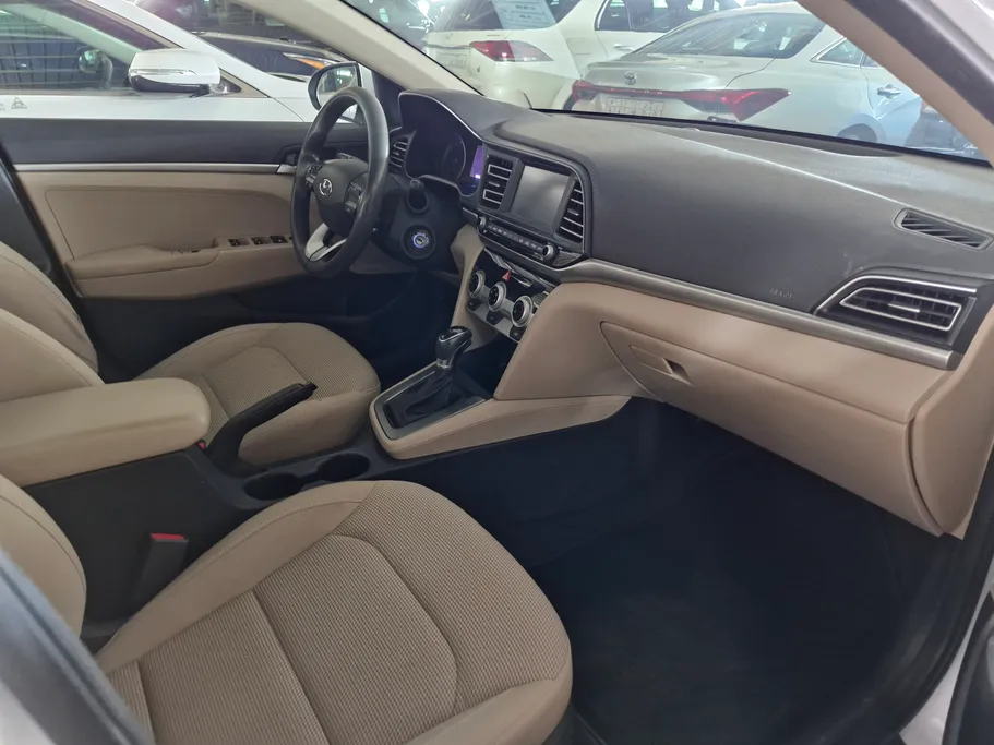 2020 Hyundai Elantra GL 