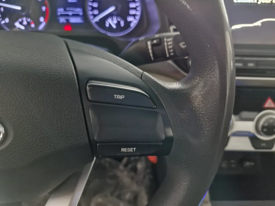 2020 Hyundai Elantra GL 