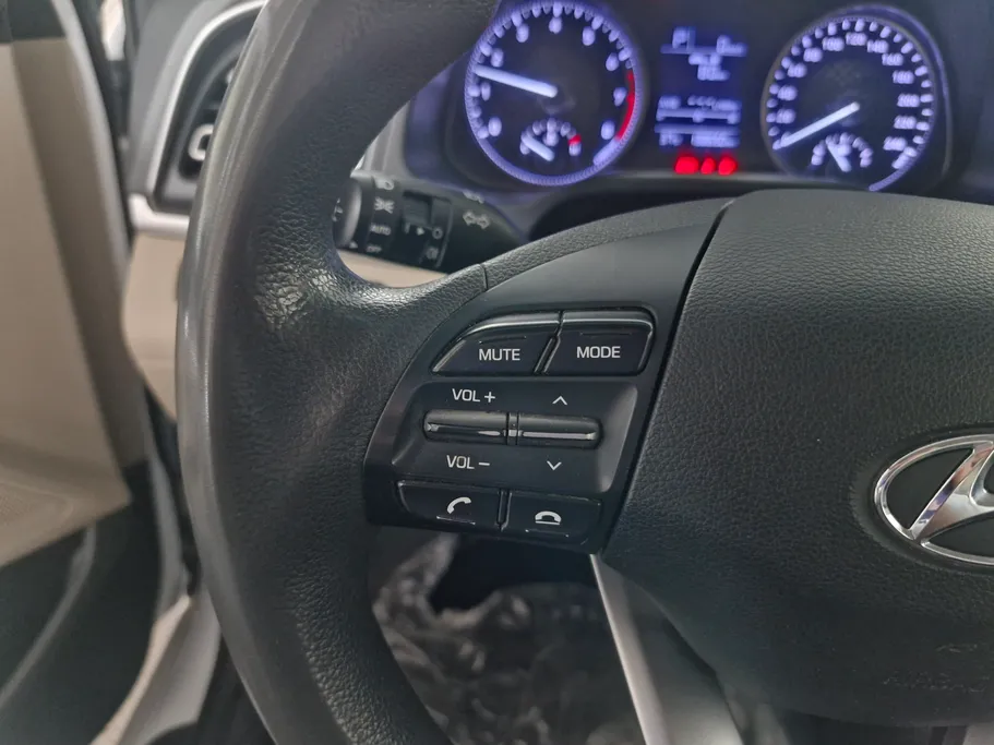 2020 Hyundai Elantra GL 