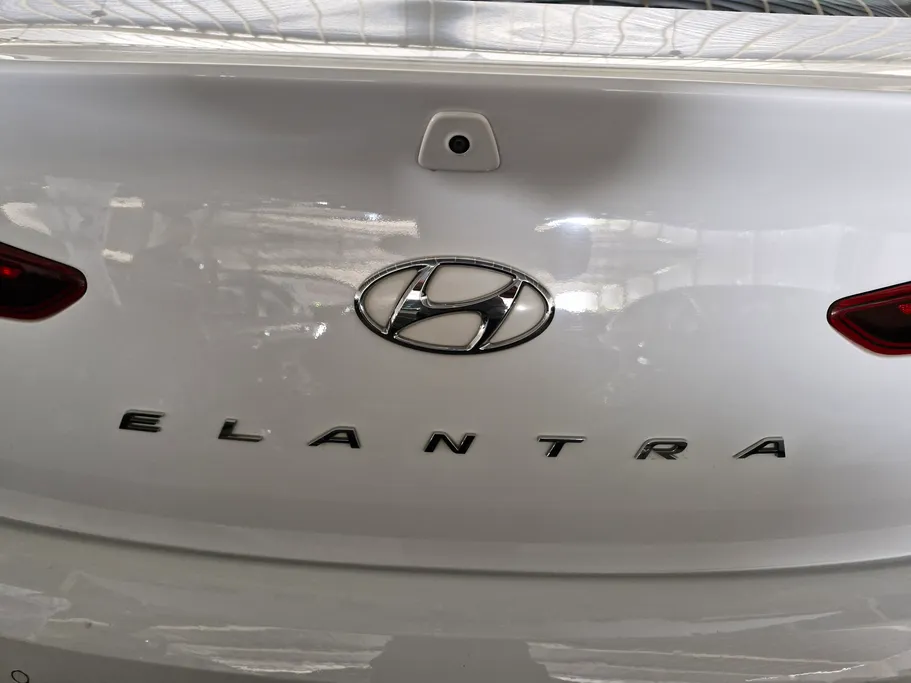2020 Hyundai Elantra GL 