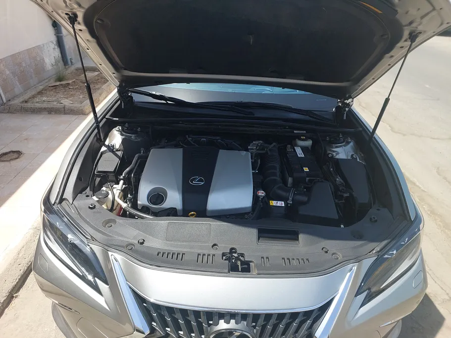 2022 Lexus ES 350 