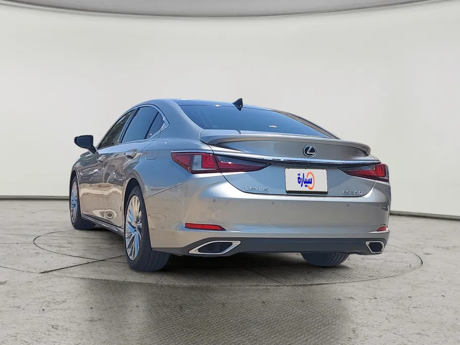2022 Lexus ES 350 