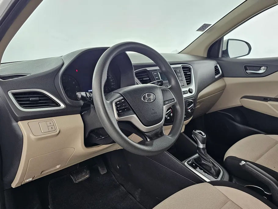 2023 Hyundai Accent Smart 