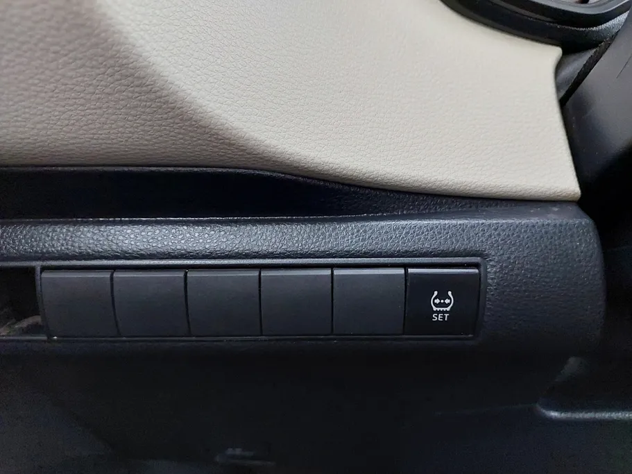 2020 Toyota Corolla XLI 