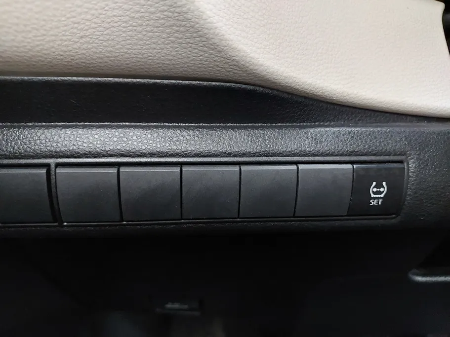 2023 Toyota Corolla XLI 