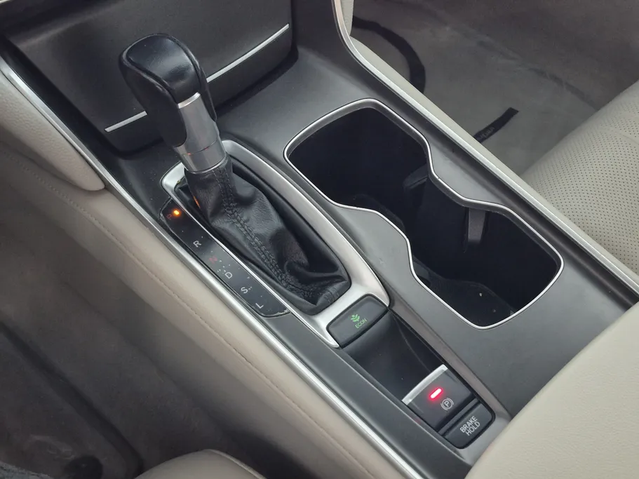 2022 Honda Accord EX L 