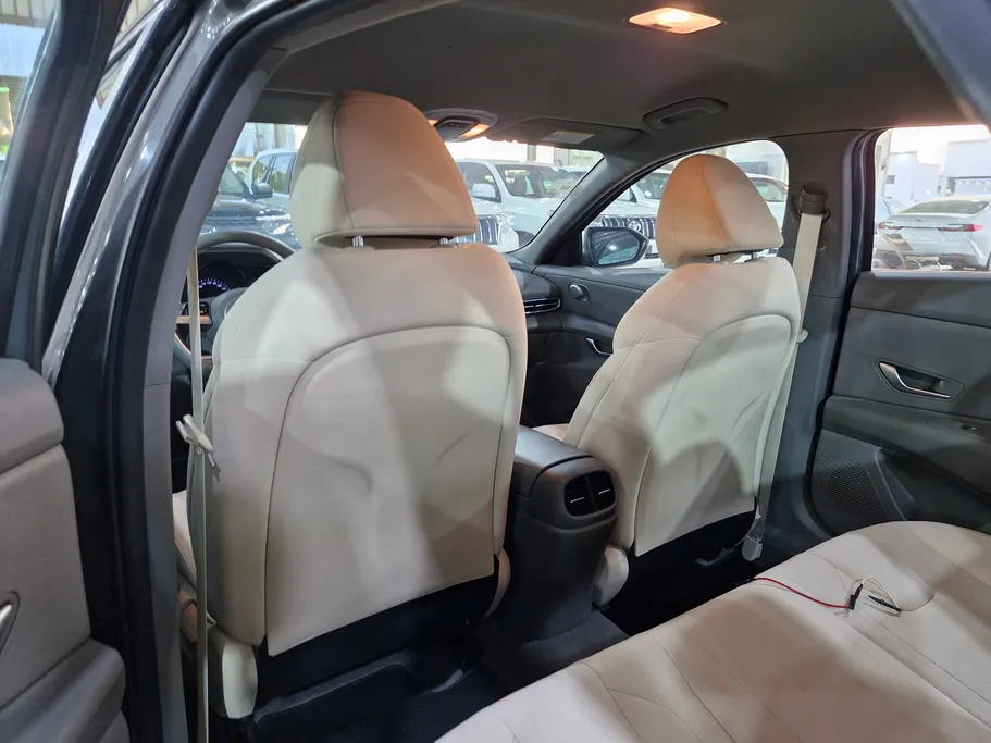 2021 Hyundai Elantra Smart 