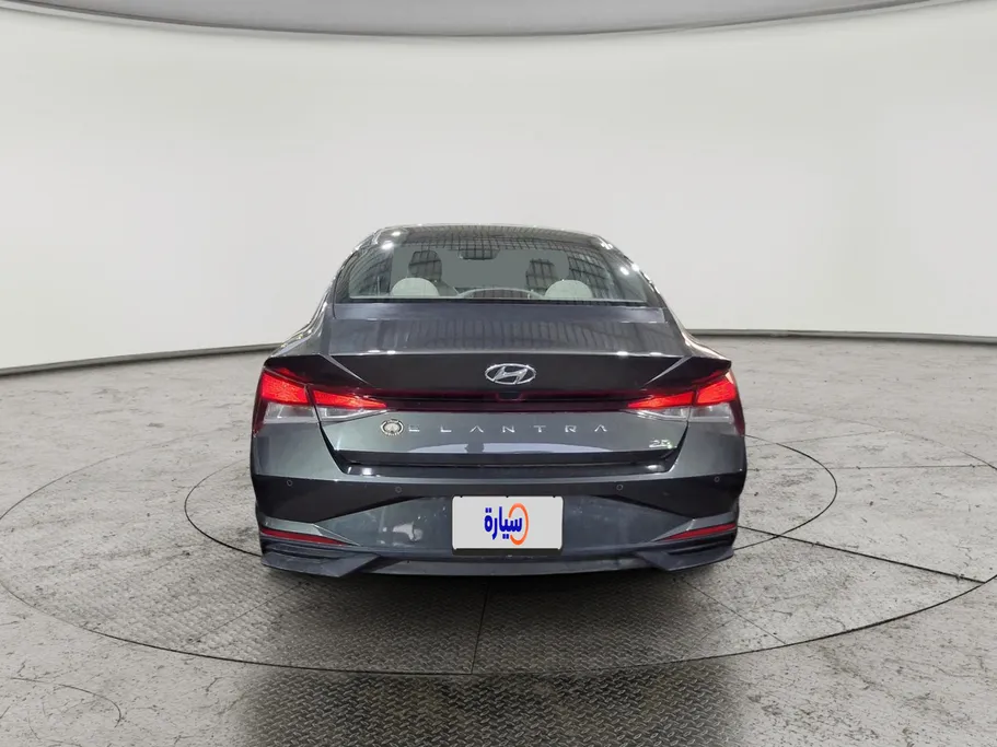 2021 Hyundai Elantra Smart 