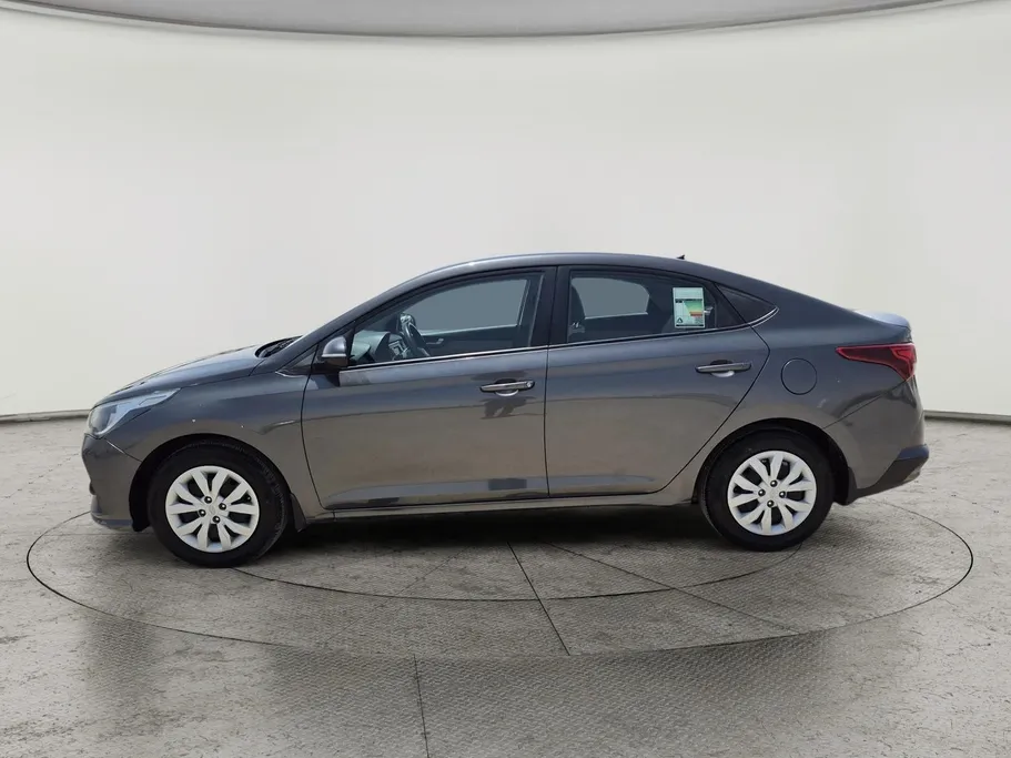 2022 Hyundai Accent Smart 