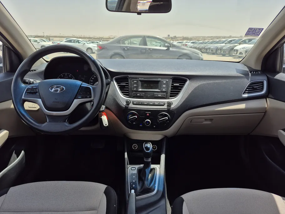 2022 Hyundai Accent Smart 