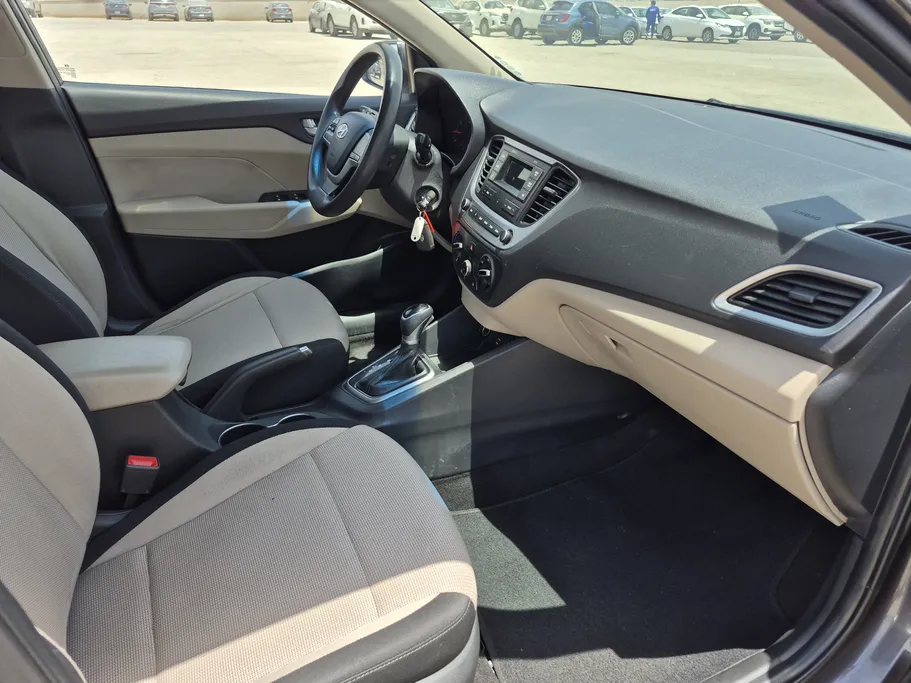 2022 Hyundai Accent Smart 