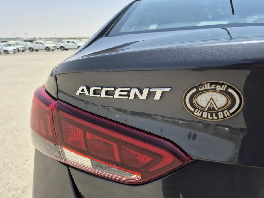 2022 Hyundai Accent Smart 