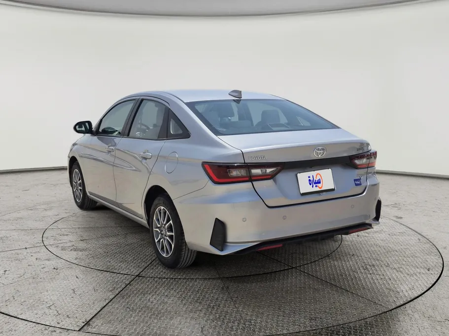 2023 Toyota Yaris  Y 