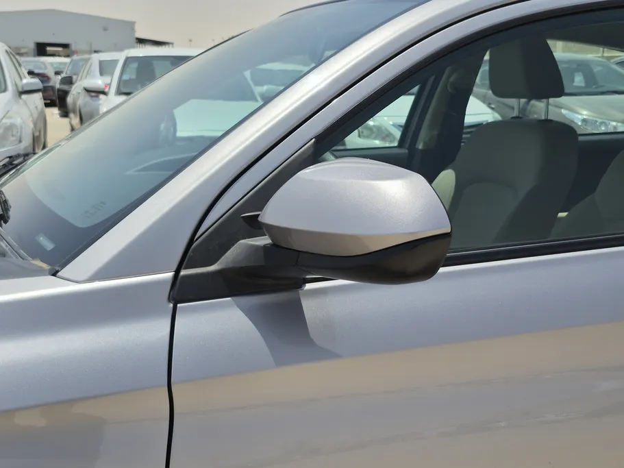 2023 Toyota Yaris  Y 
