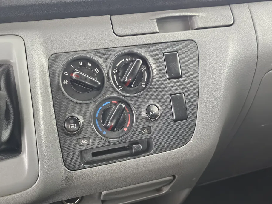 2021 Nissan Urvan NV350 