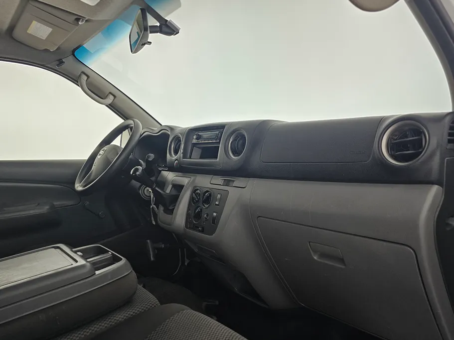 2021 Nissan Urvan NV350 