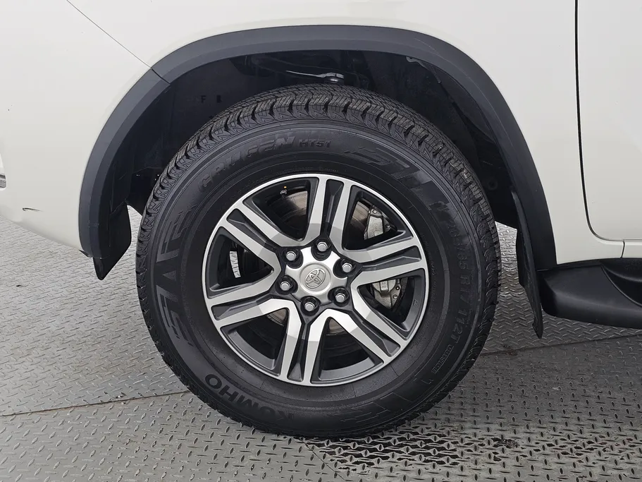 2022 Toyota Fortuner GX 