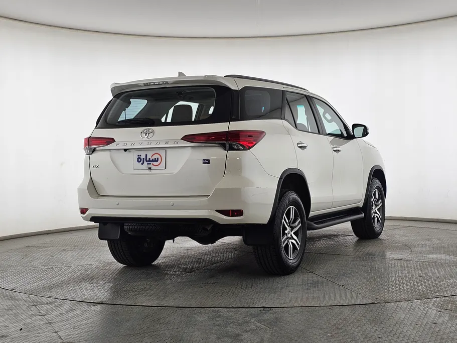 2022 Toyota Fortuner GX 