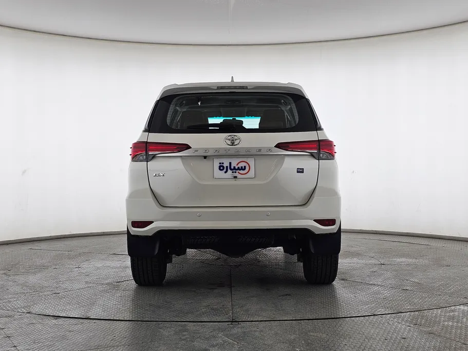 2022 Toyota Fortuner GX 