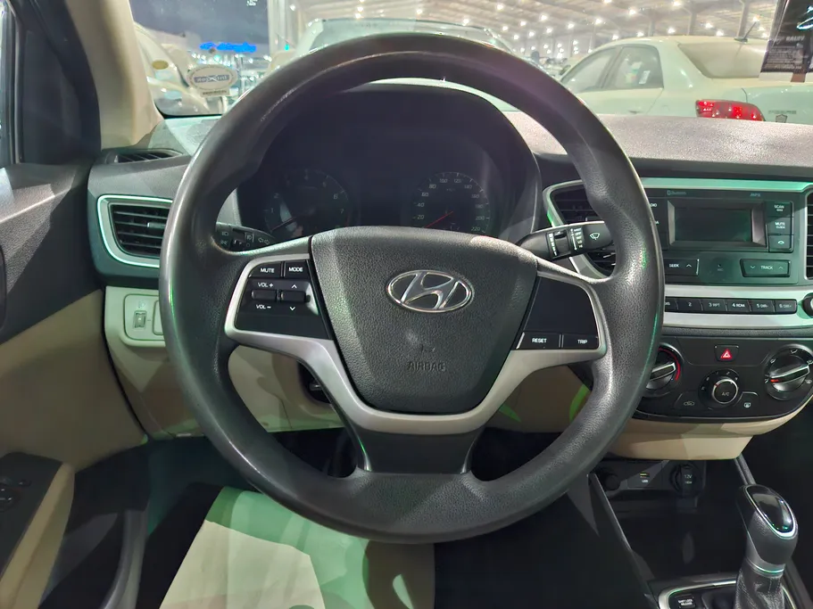 2021 Hyundai Accent Smart 