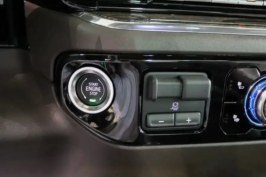 2025 GMC Sierra Elevation 