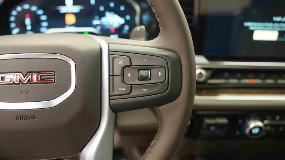2025 GMC Sierra Elevation 