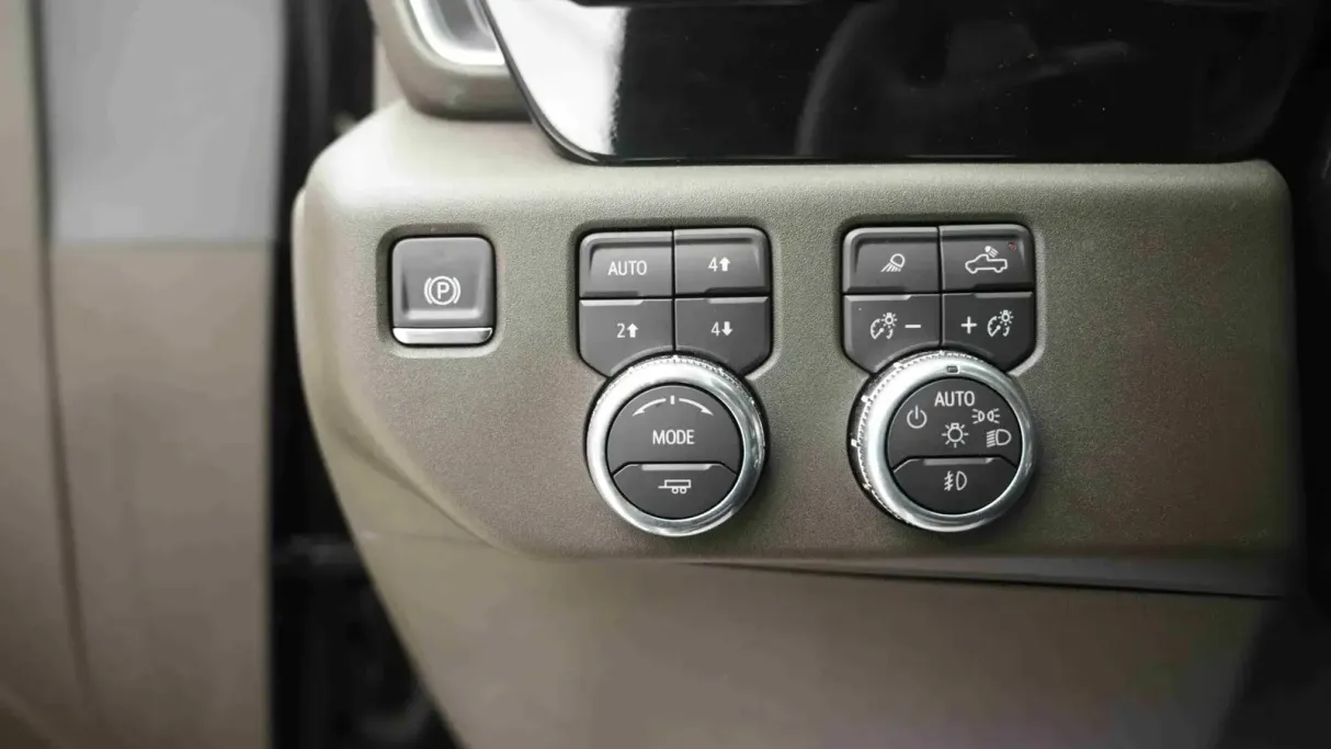 2025 GMC Sierra Elevation 