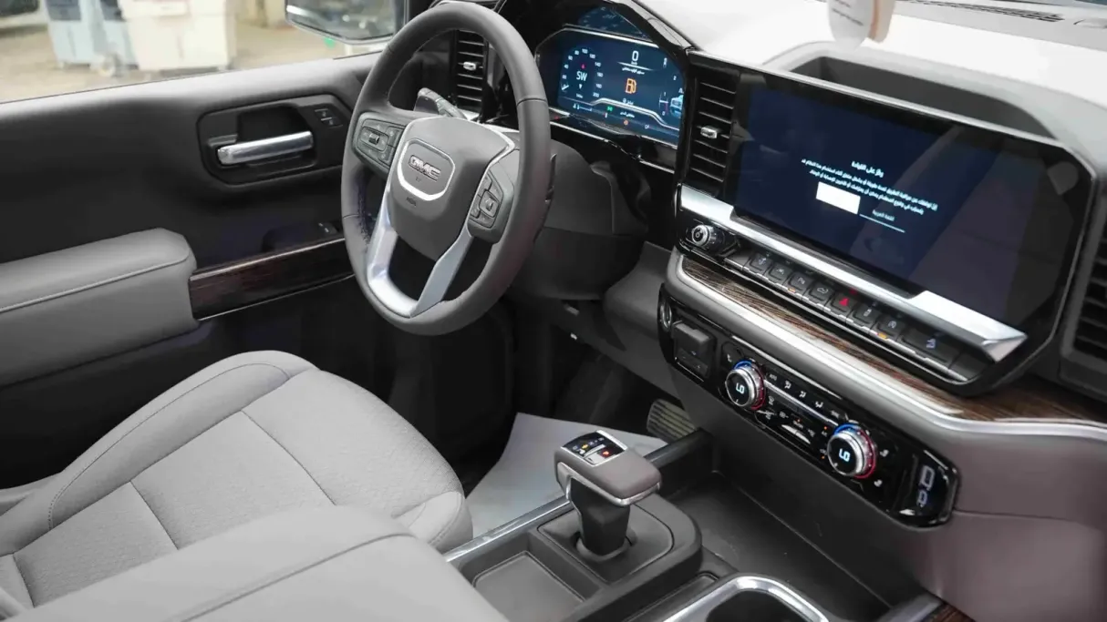 2025 GMC Sierra Elevation 