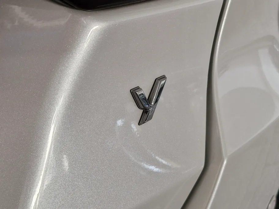 2024 Toyota Yaris  Y 