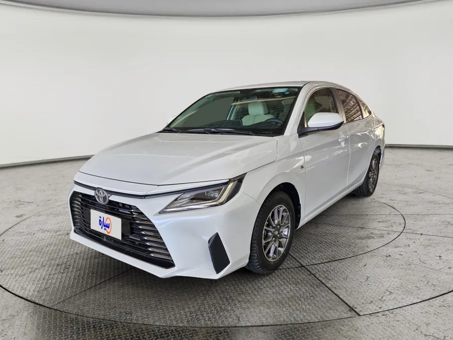 2024 Toyota Yaris  Y 
