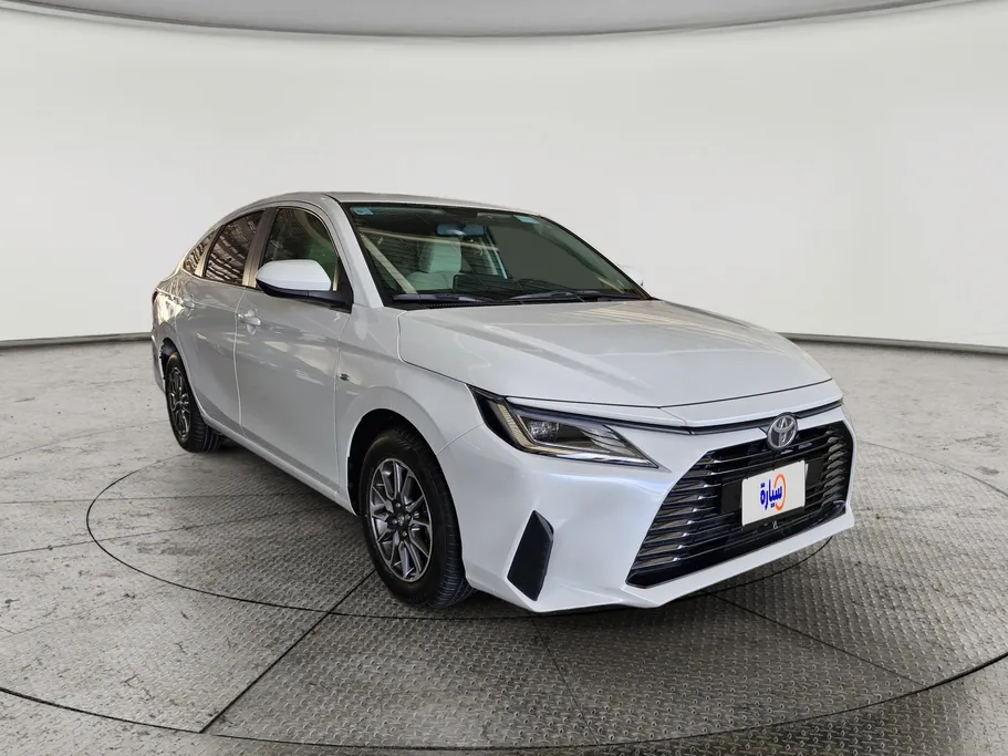 2024 Toyota Yaris  Y 