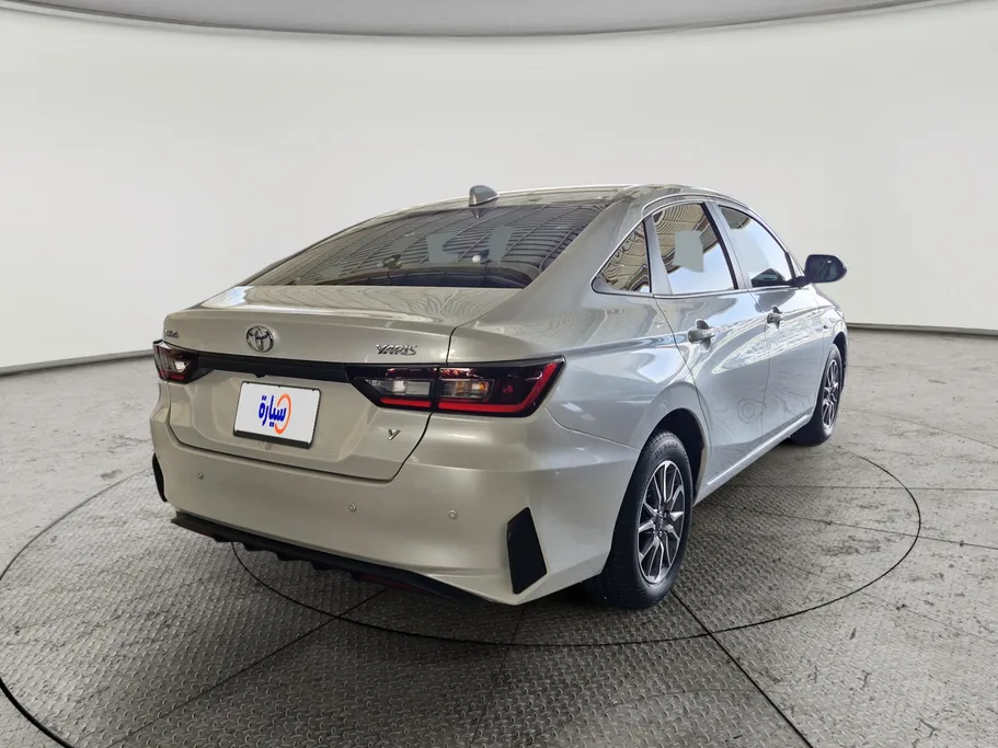 2024 Toyota Yaris  Y 