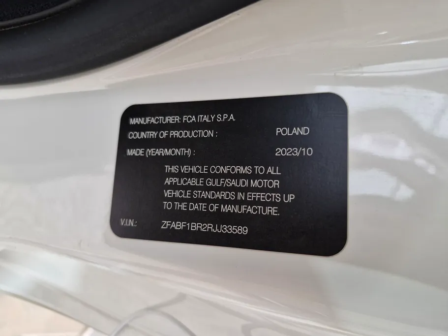 2024 Fiat 500 C 
