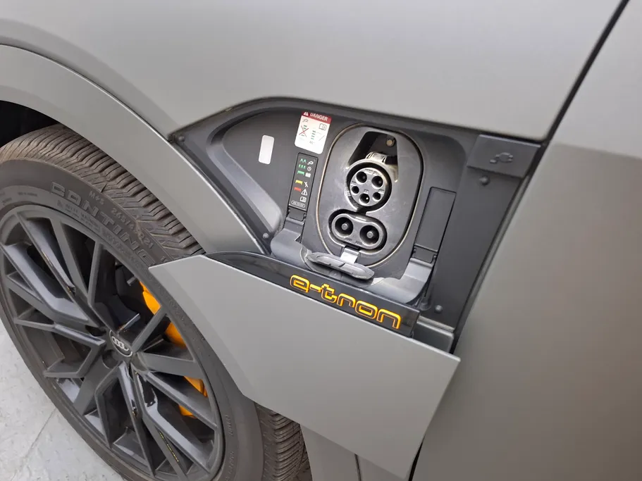 2022 Audi Q8 e-tron 55 